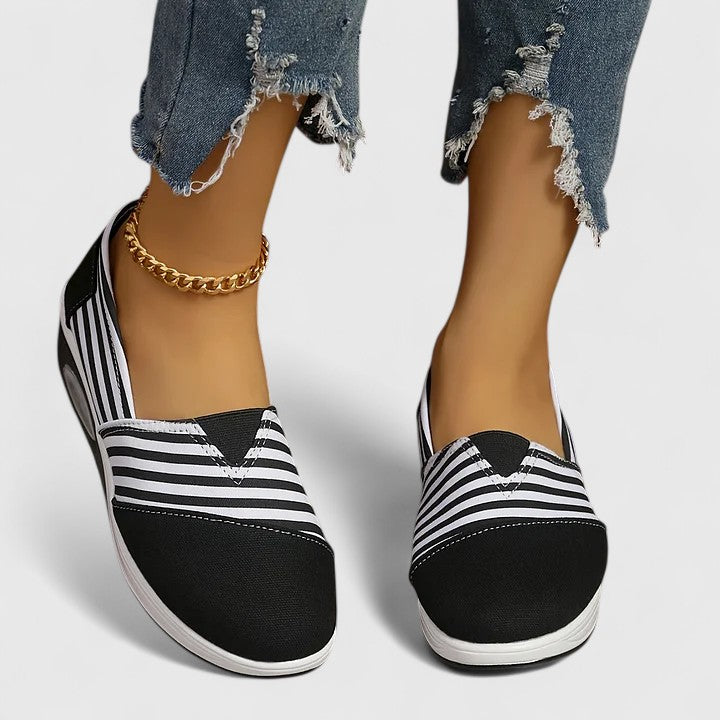 JULIA | ORTHOPEDIC SNEAKERS