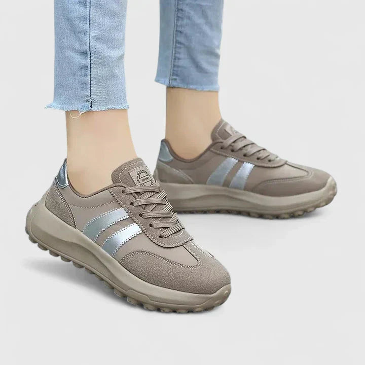ANZHELYNNA | ORTHOPAEDIC SNEAKERS